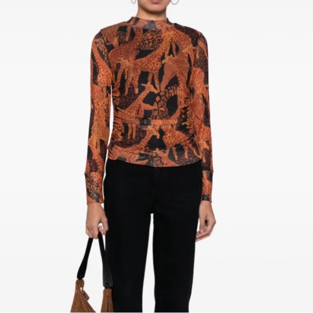 FARM Rio Giraffe Print Blouse